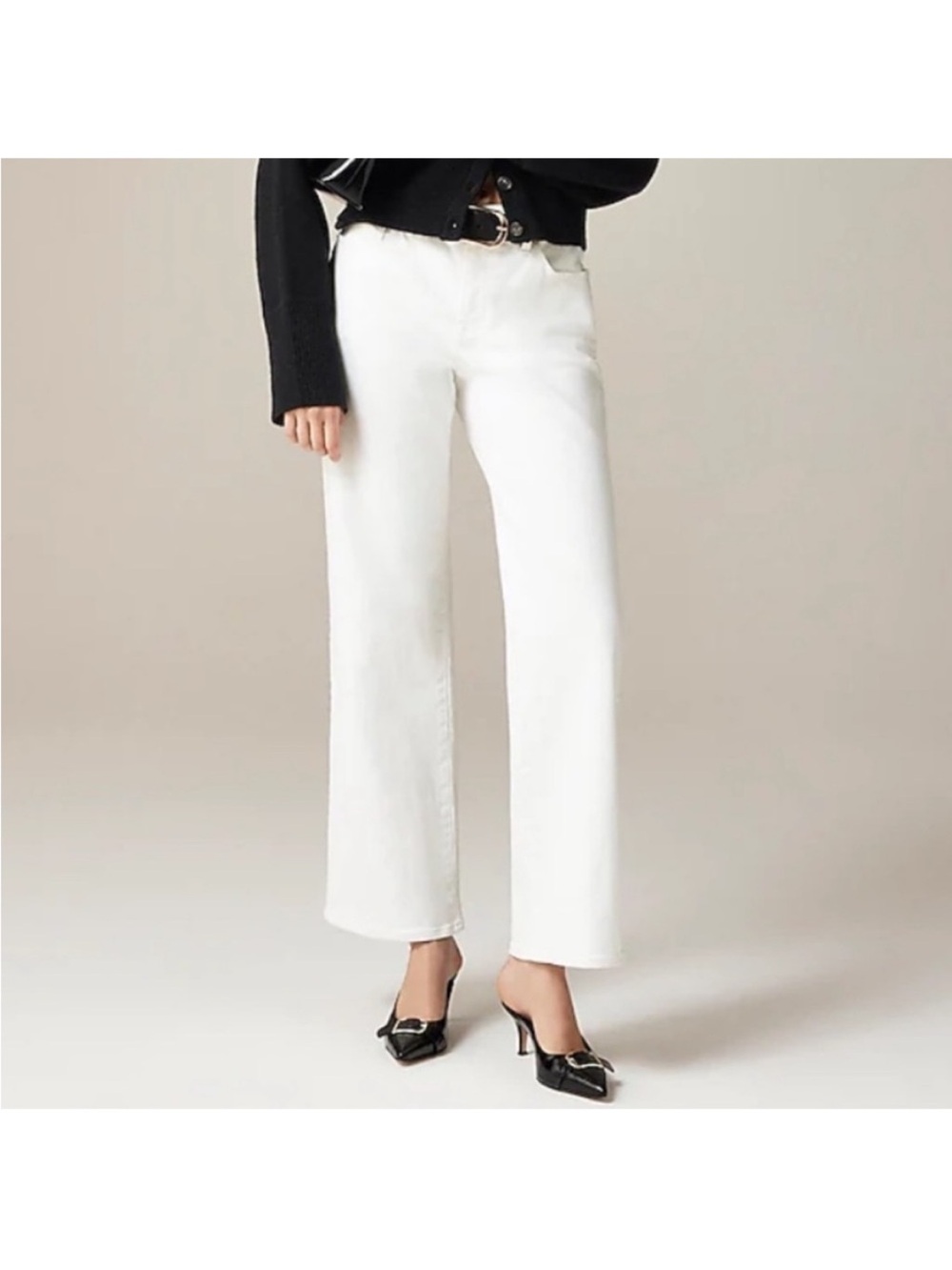 Classic White Straight-Leg Women’s Jeans